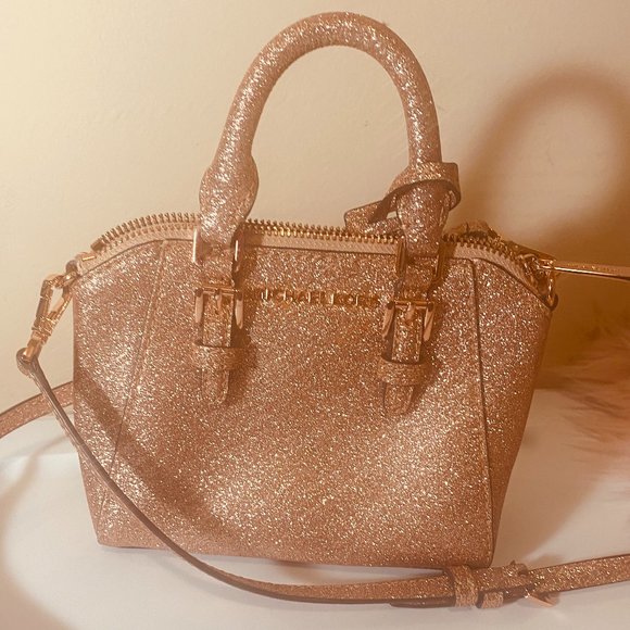Michael Kors Handbags - 🌺 Michael Kors XS MINI Ciara CROSSBODY rose gold.